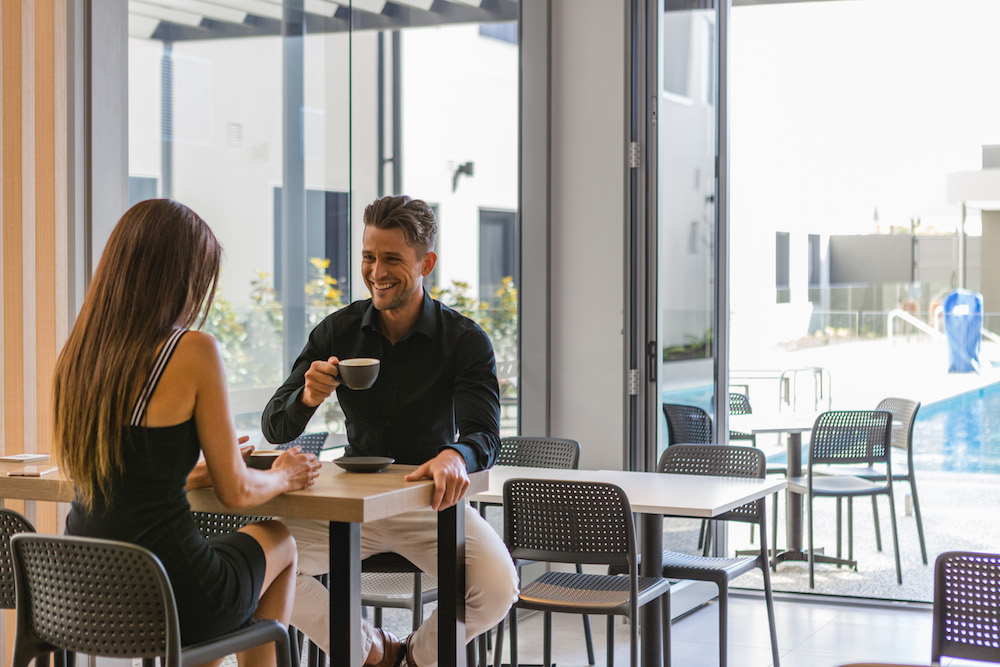 restaurant, cafe & bar